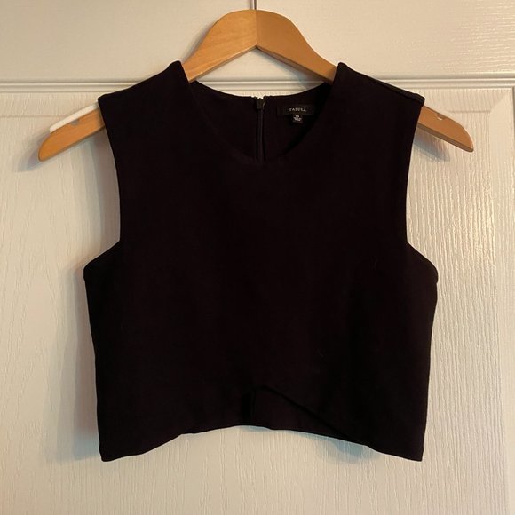 Black Talula Crop Tank - Picture 3 of 4
